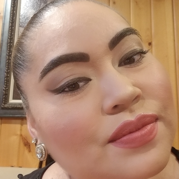 Meet your Posher, Sheila - Picture 1 of 1